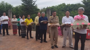 พิธีทำบุญทอดกฐินสามัคคีสร้างพระธาตุทันใจวัดพระพุทธวิชิตมาร