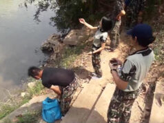 (มีคลิป)ชาวบ้านอนุรักษ์พันธุ์ปลาแม่น้ำยมทำเป็นเขตอภัยทานที่ท่าน้ำยมหน้าวัดถ้ำแก่งหลวง