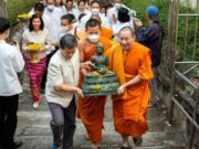 (มีคลิป) ผู้ว่าแพร่ดำน้ำอาราธนาพระมหาอุปคุตมาปกปักษ์ป้องกันภยันตรายต่างๆในงานบุญที่ยิ่งใหญ่ประเพณีไหว้พระธาตุช่อแฮฯระหว่างวันที่ 28ก.พ.-6มี.ค.