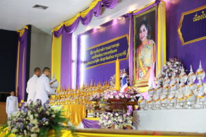 เทศบาลเมืองแพร่ ร่วมกิจกรรมเฉลิมพระเกียรติสมเด็จพระนางเจ้าฯ พระบรมราชินี เนื่องในโอกาสวันเฉลิมพระชนมพรรษา 3 มิถุนายน 2567